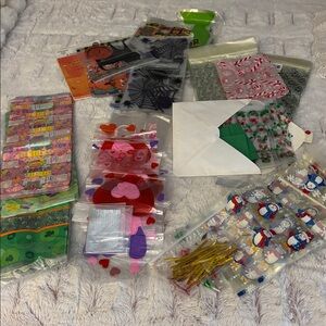 Mixed bags of Festive Holiday Party snack bags!!